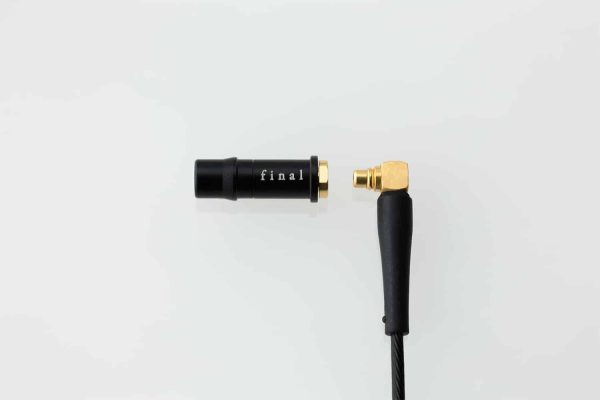Final Audio - F4100 - stereo earphones on a white background.