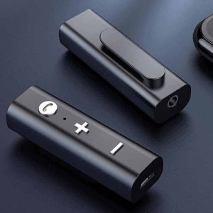 Bluetooth Adapter v50 front and back